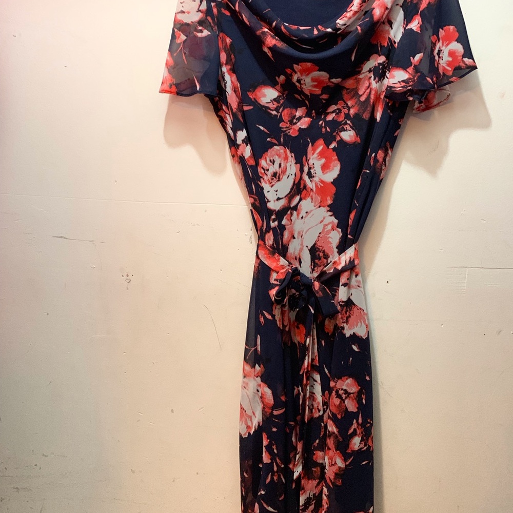 Established 1962 dress 10